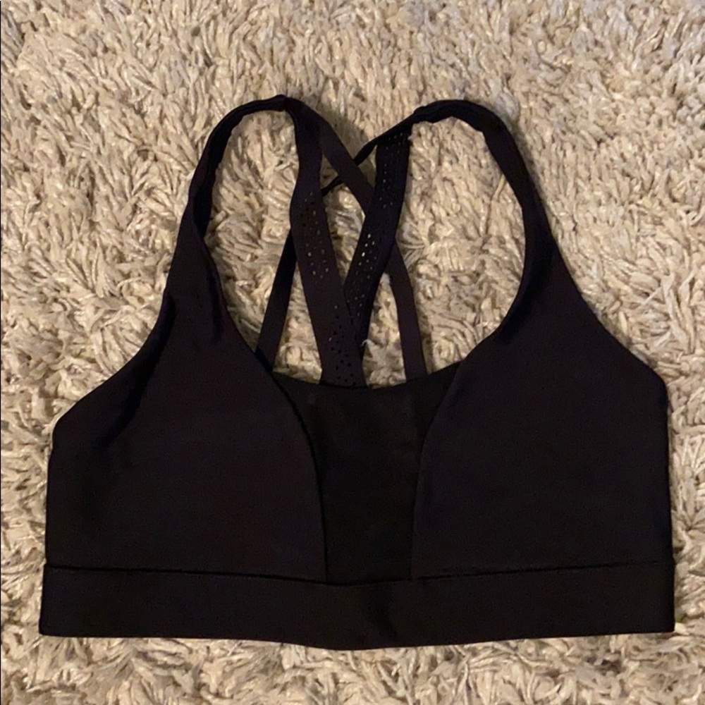 black lulu lemon sports bra size 8